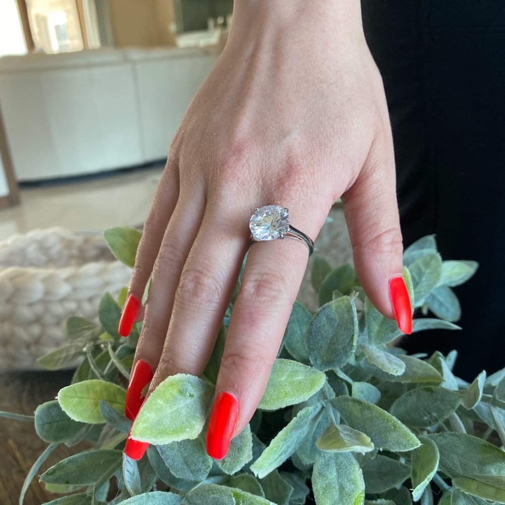 Beautiful Stainless steel ring by Fini